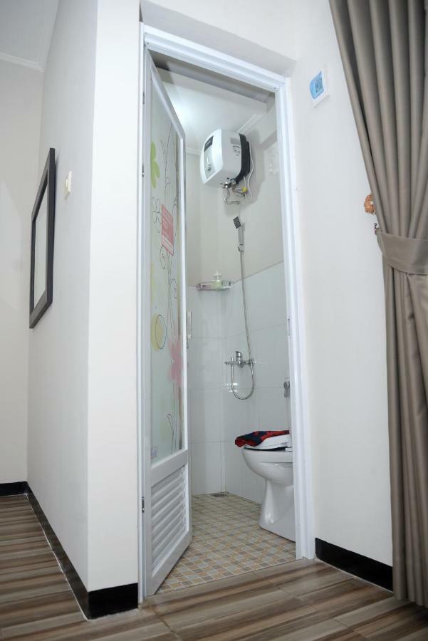 Reddoorz Syariah Plus Near Banyuwangi Airport エクステリア 写真